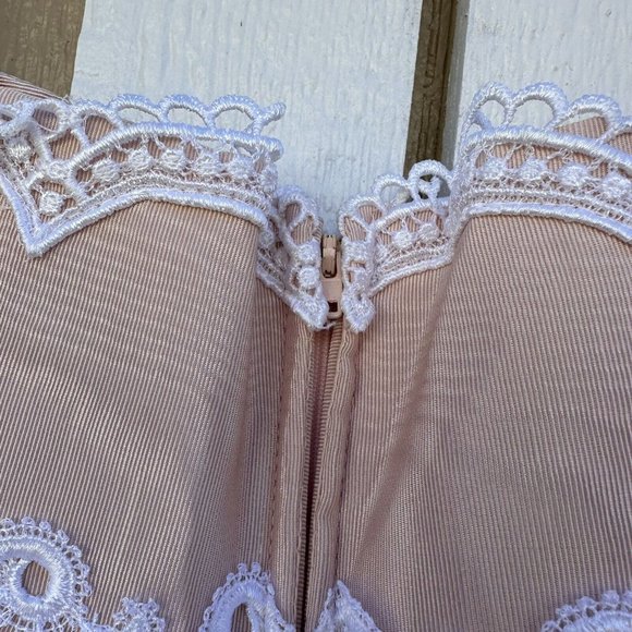 Vintage 90’s Scott McClintock Peach Lace Off Shoulder Party Dress Size 6 - Picture 8 of 9